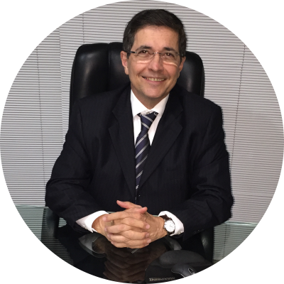 Doutor Marco Cavalcanti